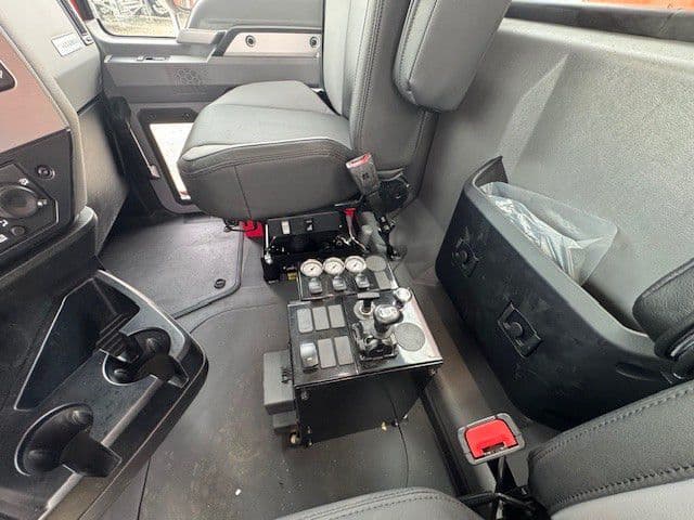 2026 Mack Granite — photo 5