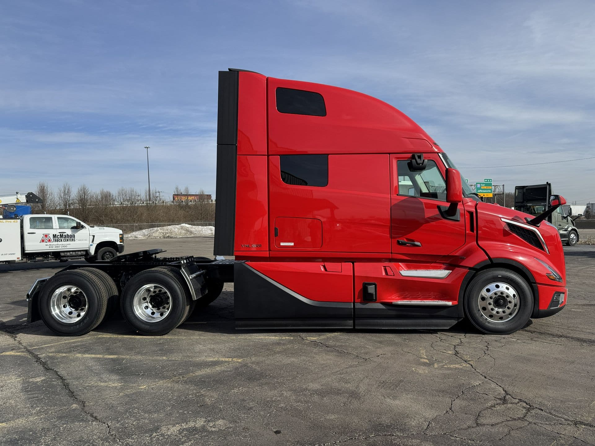 2027 Volvo VNL 860 — photo 4