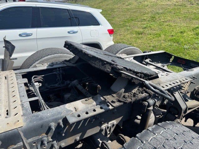 2020 Mack Anthem — photo 4