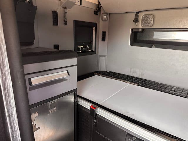 2019 Mack Anthem — photo 14