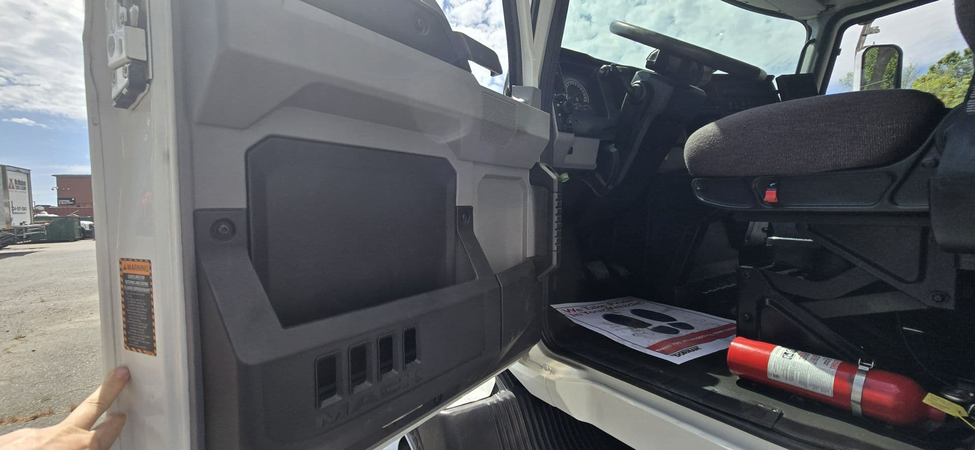 2022 Mack MD — photo 15