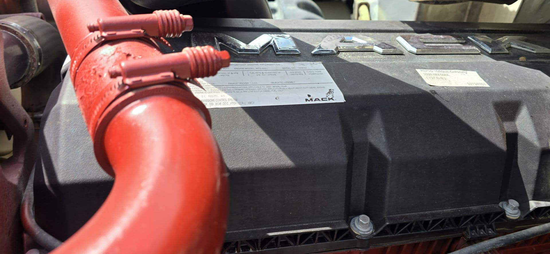 2024 Mack Granite — photo 18