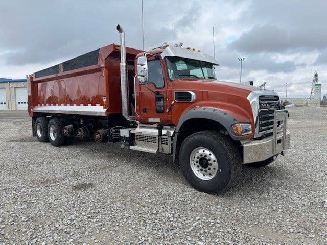 2026 Mack Granite — photo 2