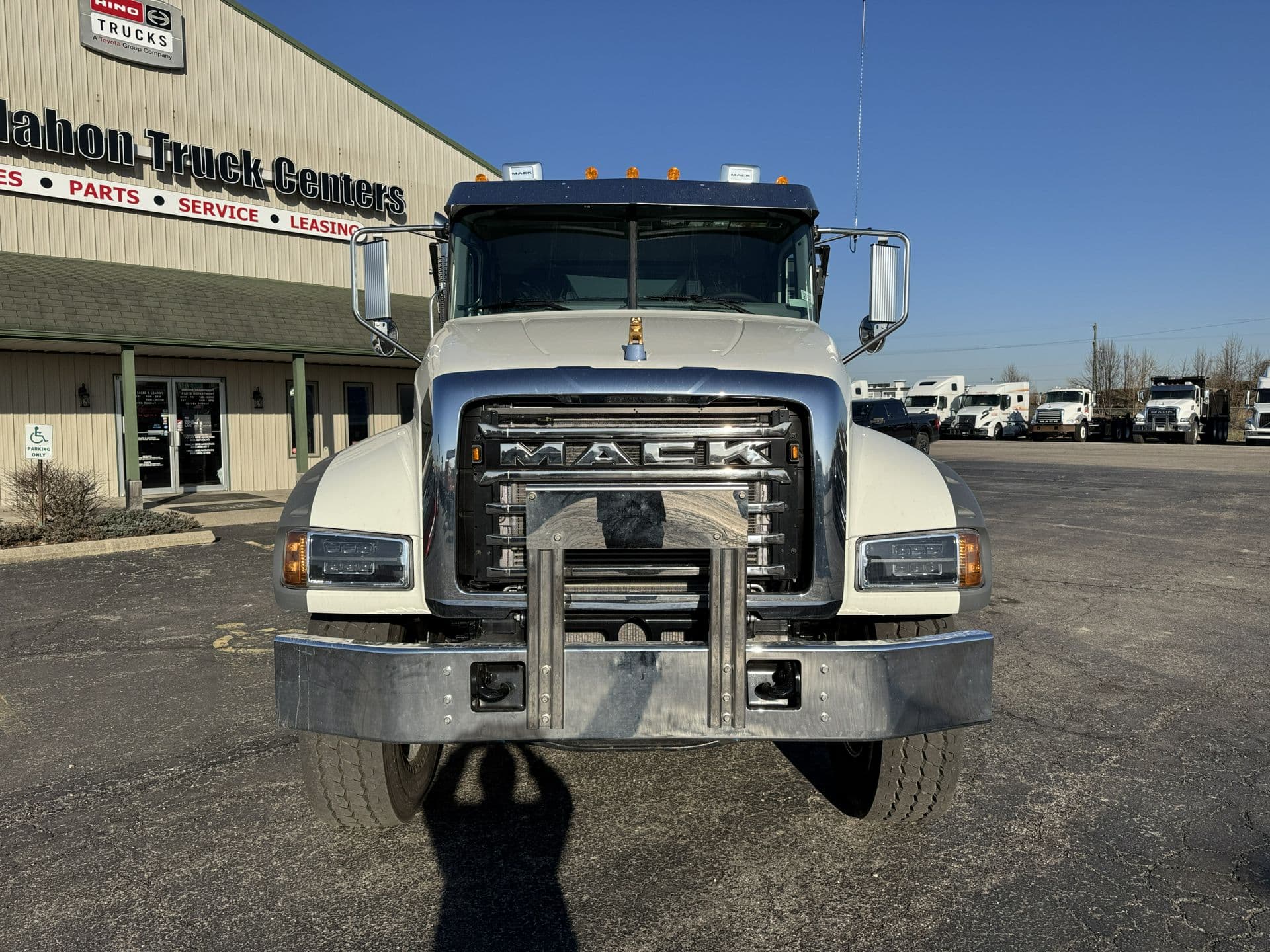 2027 Mack Granite — photo 6