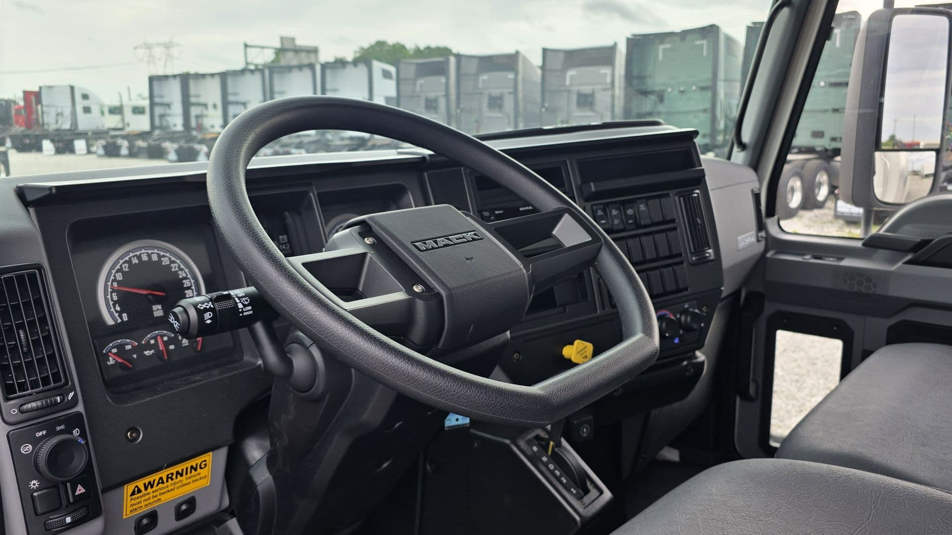 2025 Mack MD — photo 7