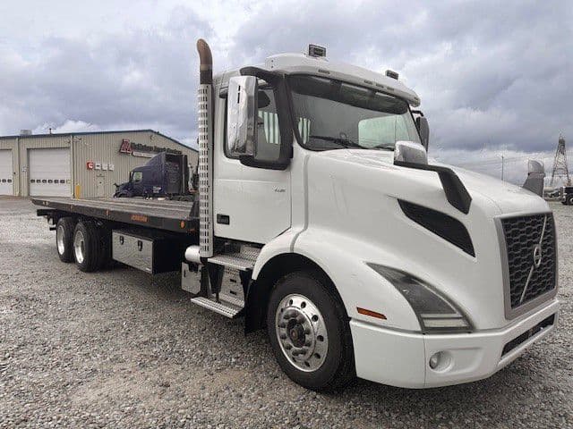 2018 Volvo VNR 640 — photo 3