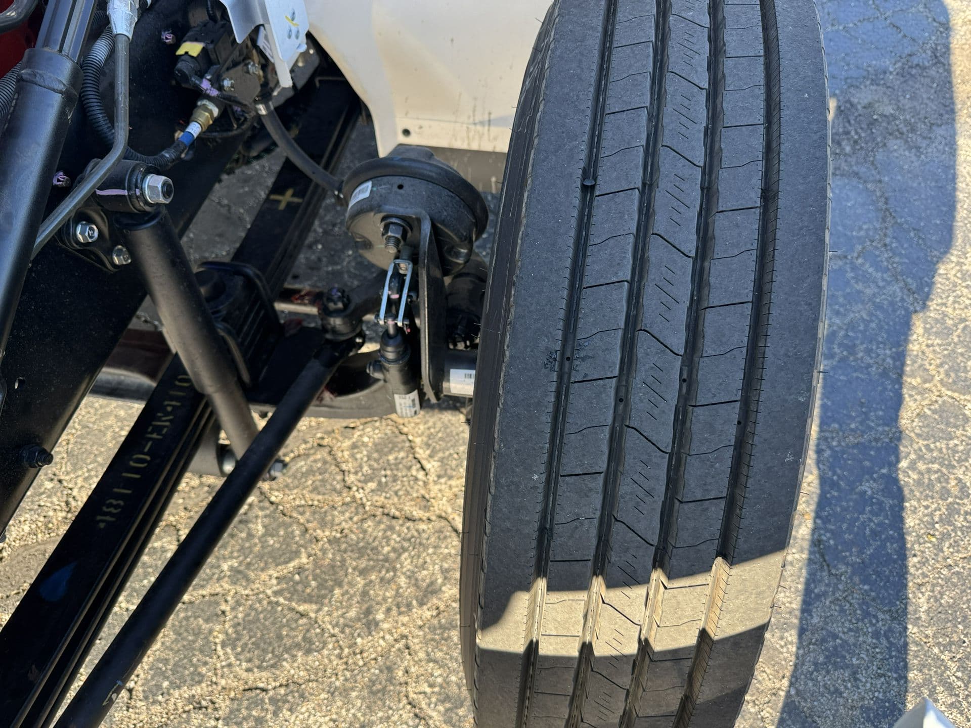 2026 Hino L7 — photo 14