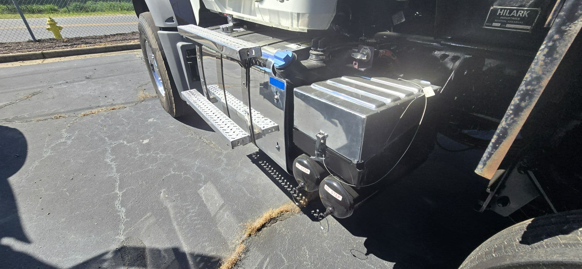 2024 Mack Granite — photo 20