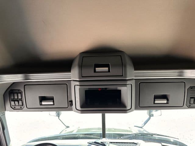 2019 Mack Anthem — photo 19