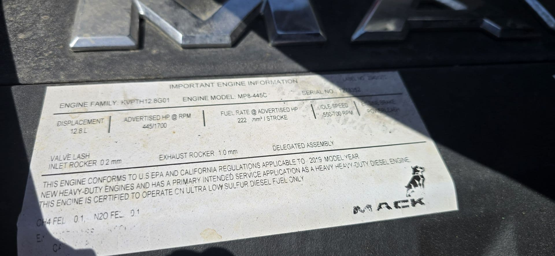 2020 Mack Anthem — photo 24