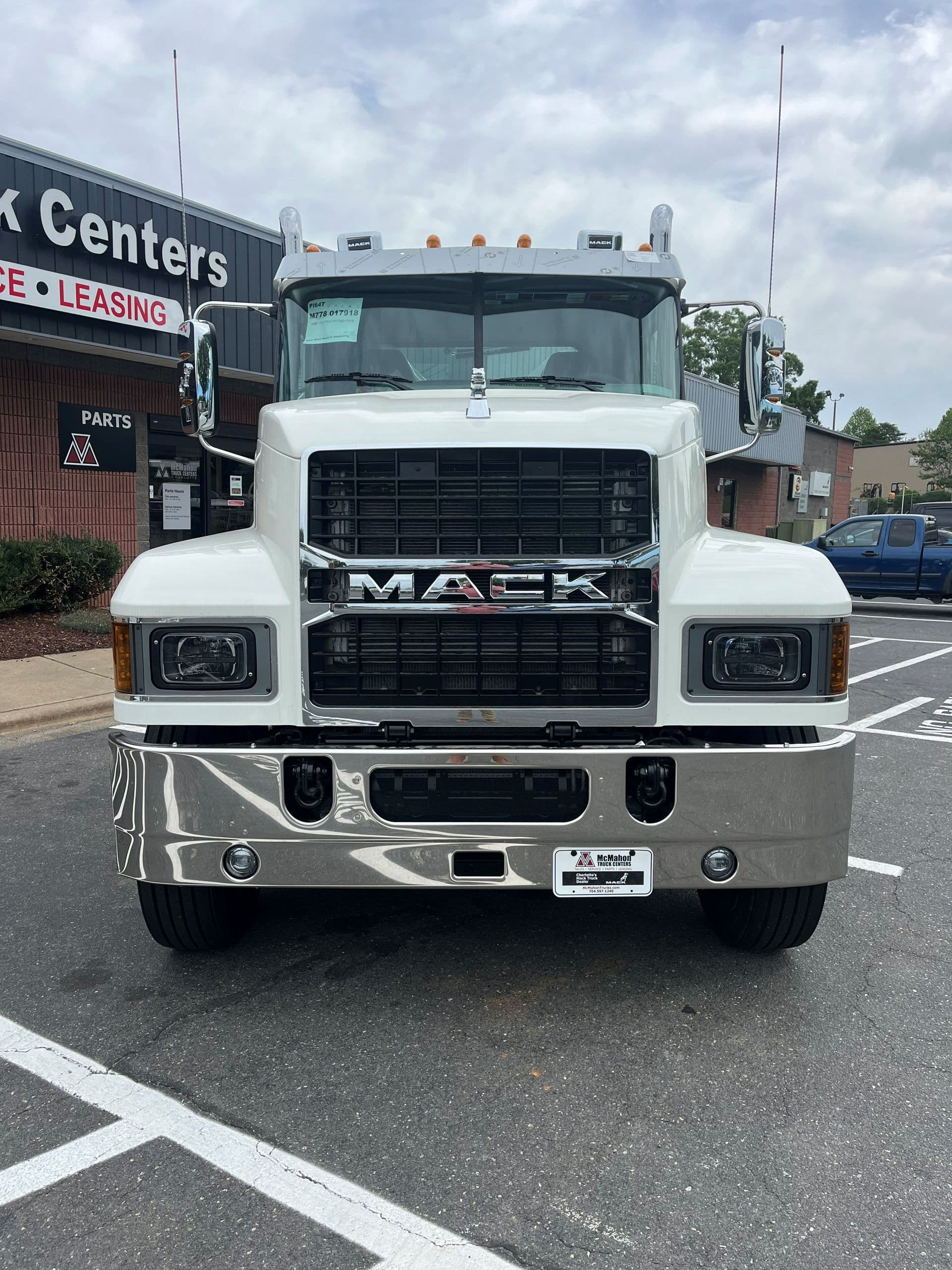 2026 Mack Pinnacle — photo 2