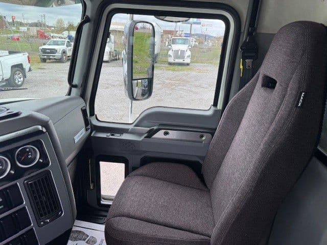 2020 Mack Granite — photo 14
