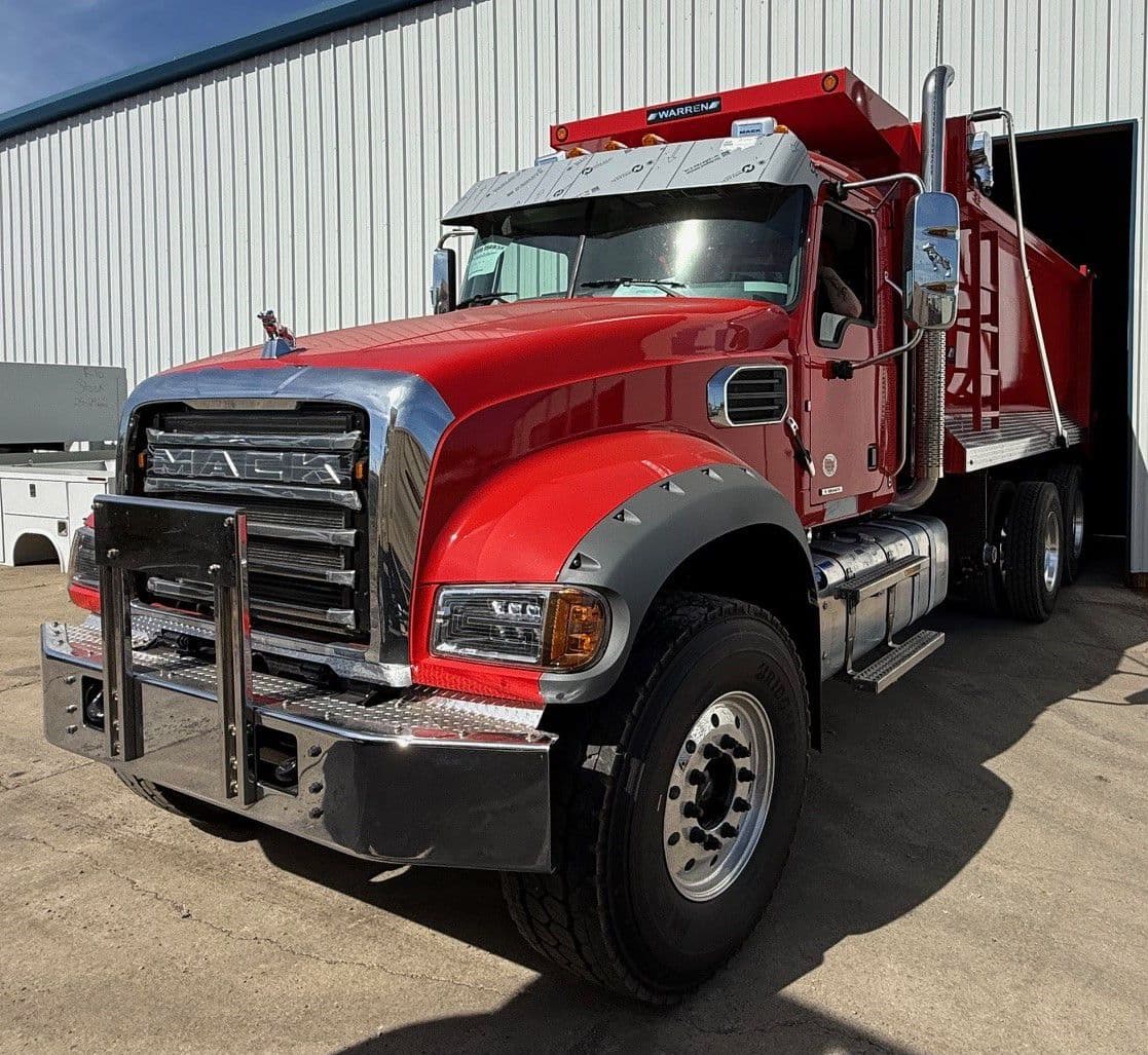 2026 Mack Granite — photo 14