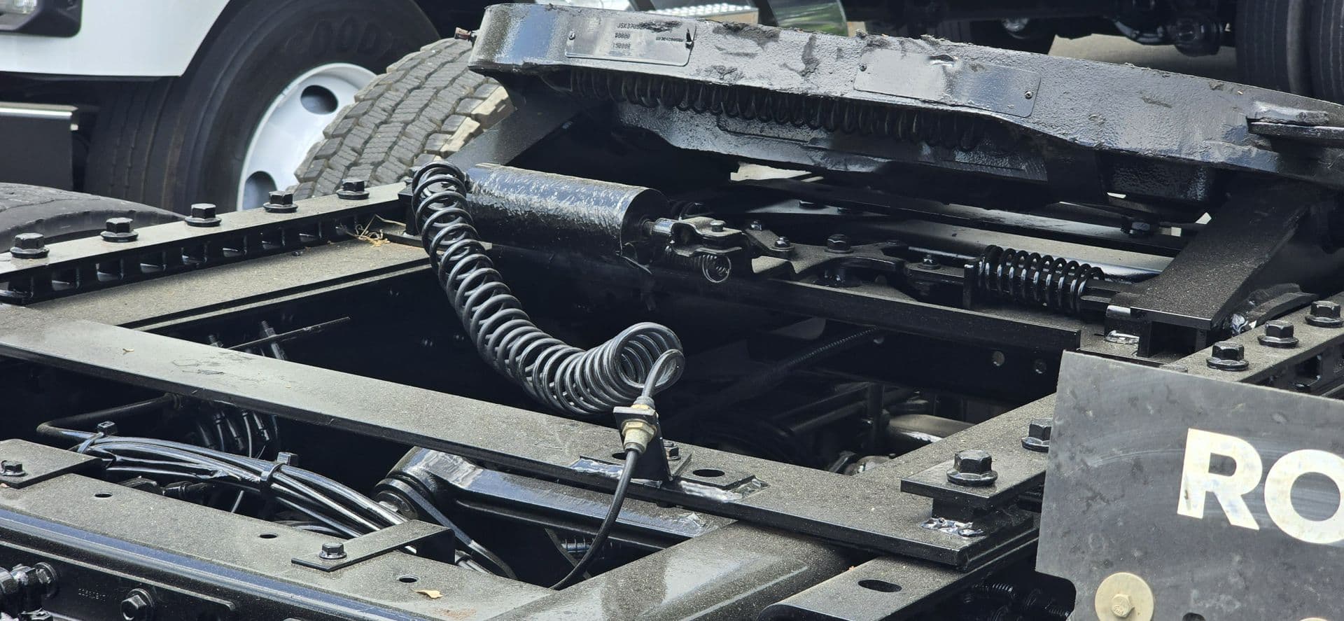 2020 Mack Anthem — photo 15