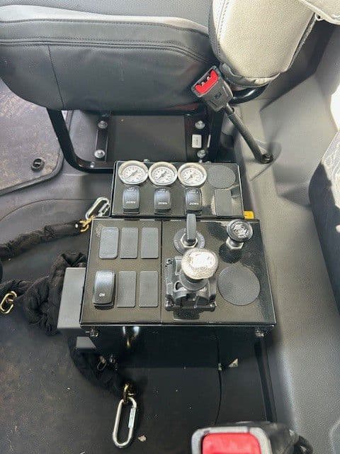 2026 Mack Granite — photo 7