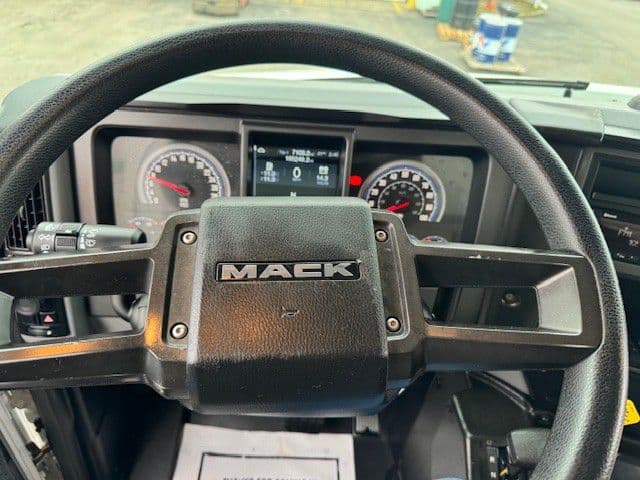 2023 Mack MD — photo 16