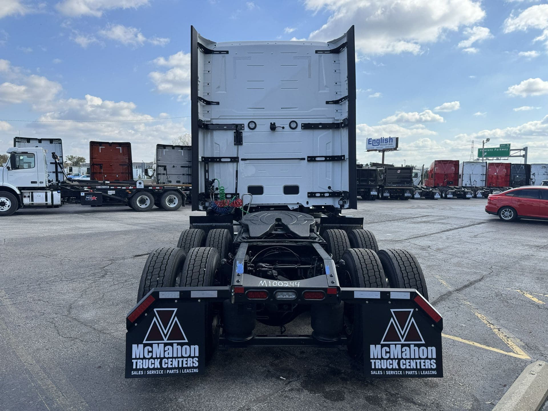 2026 Mack Pioneer — photo 3