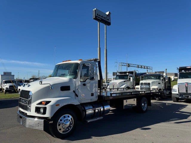 2024 Mack MD — photo 2