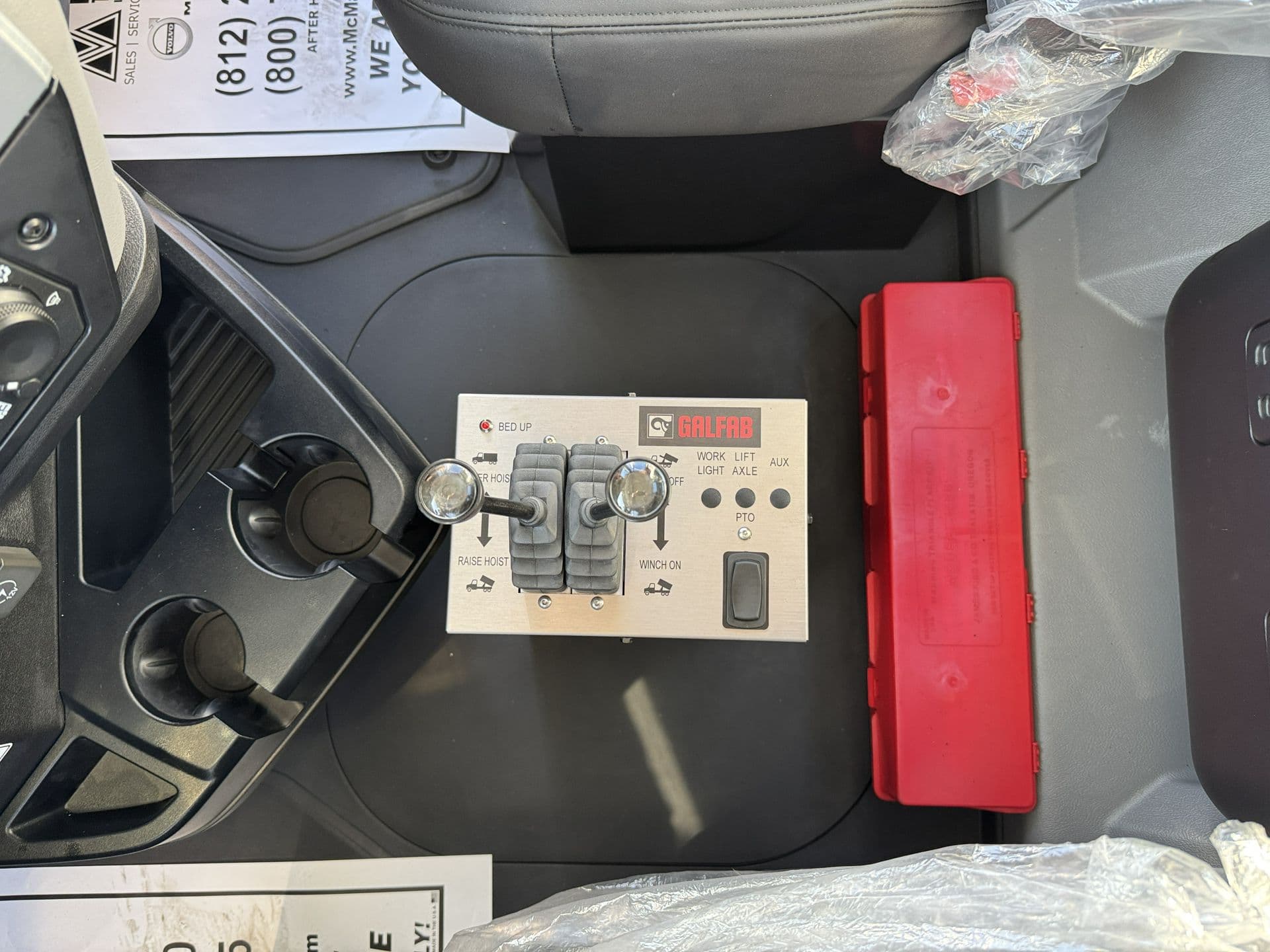 2026 Mack Granite — photo 11