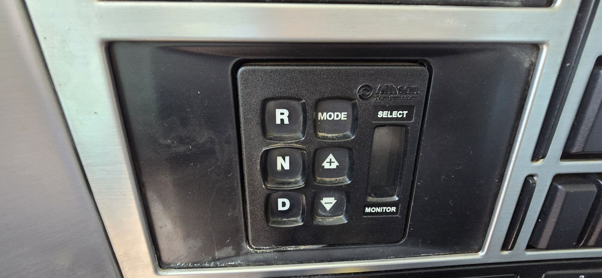 2023 Mack Granite — photo 12