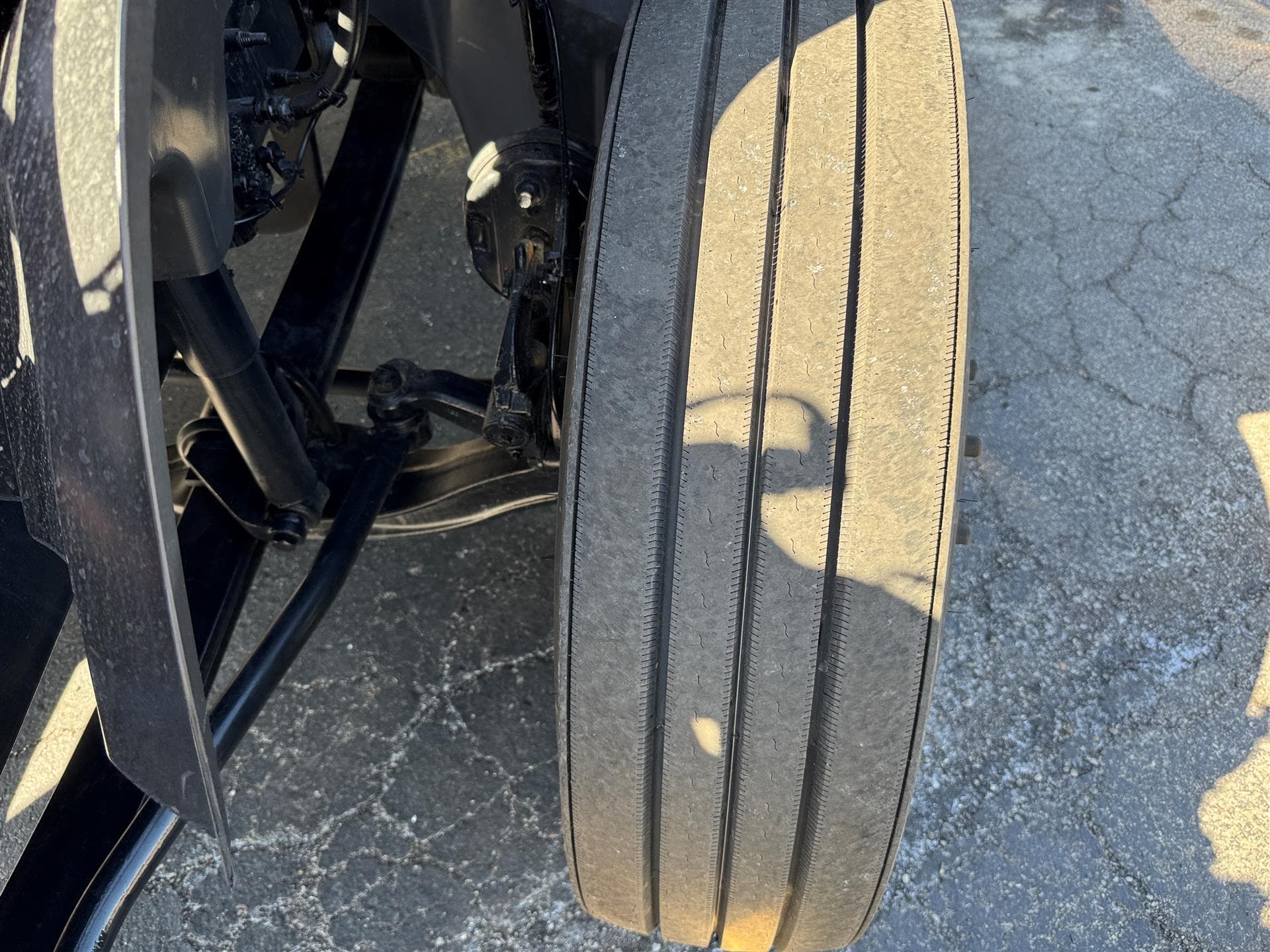 2026 Mack Anthem — photo 14