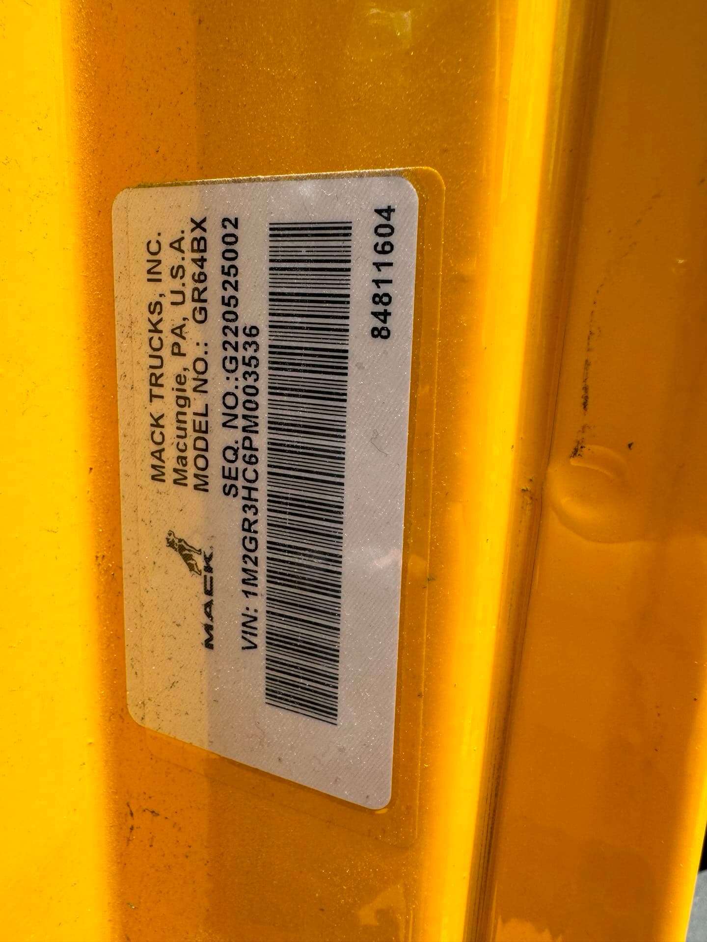 2023 Mack Granite — photo 9