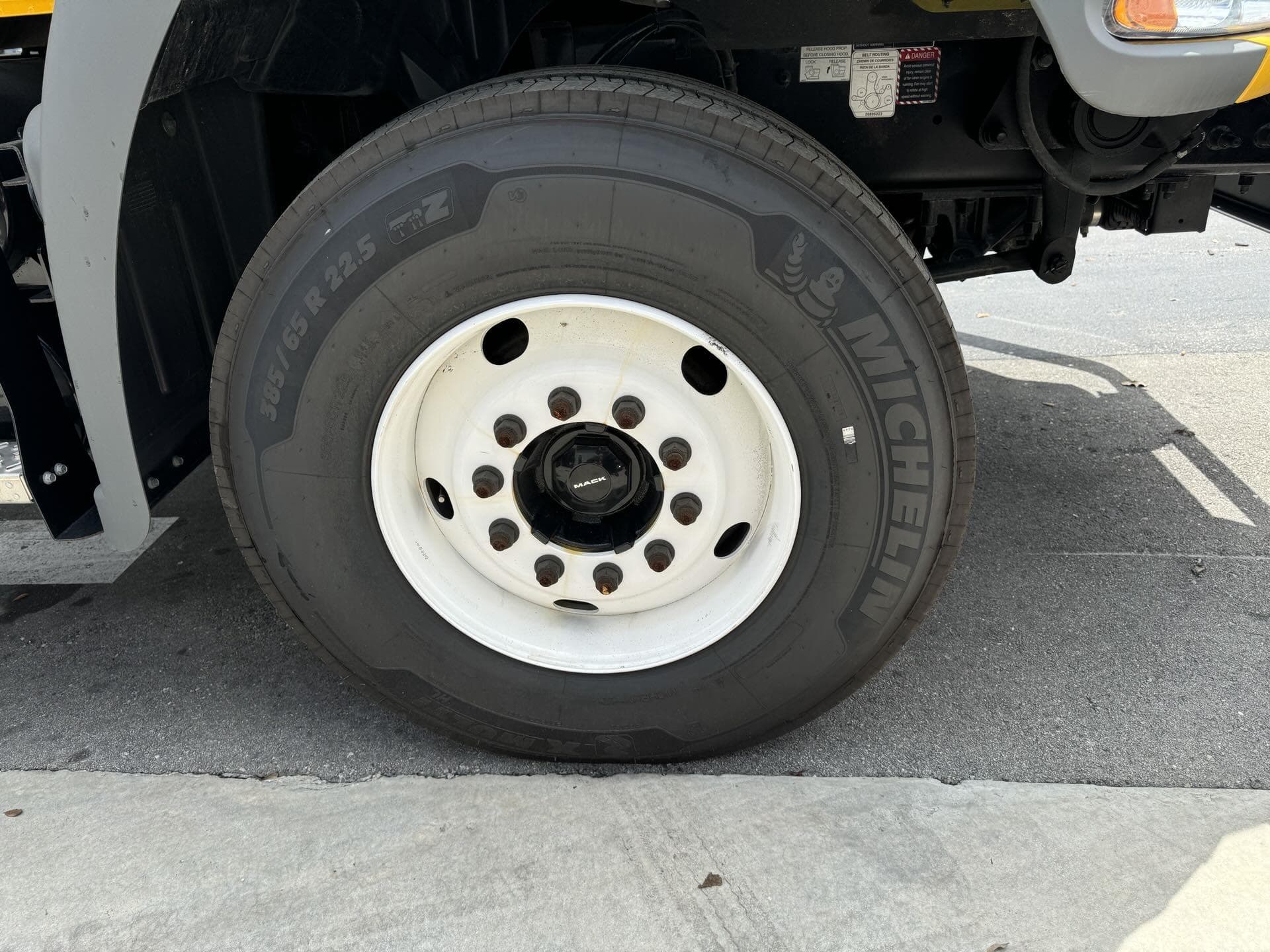 2023 Mack Granite — photo 10