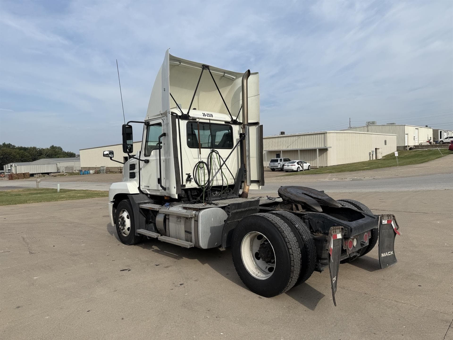 2019 Mack — photo 3