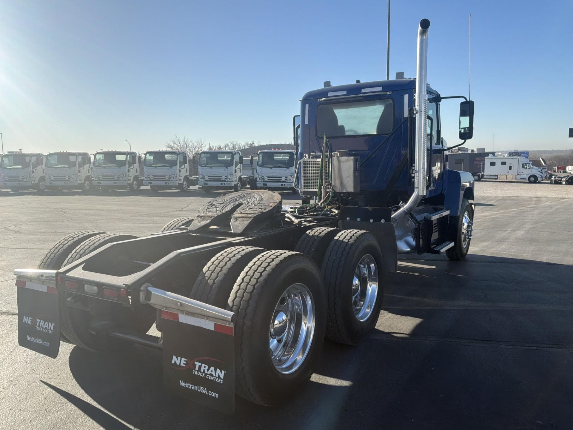 2022 Mack Pinnacle — photo 3