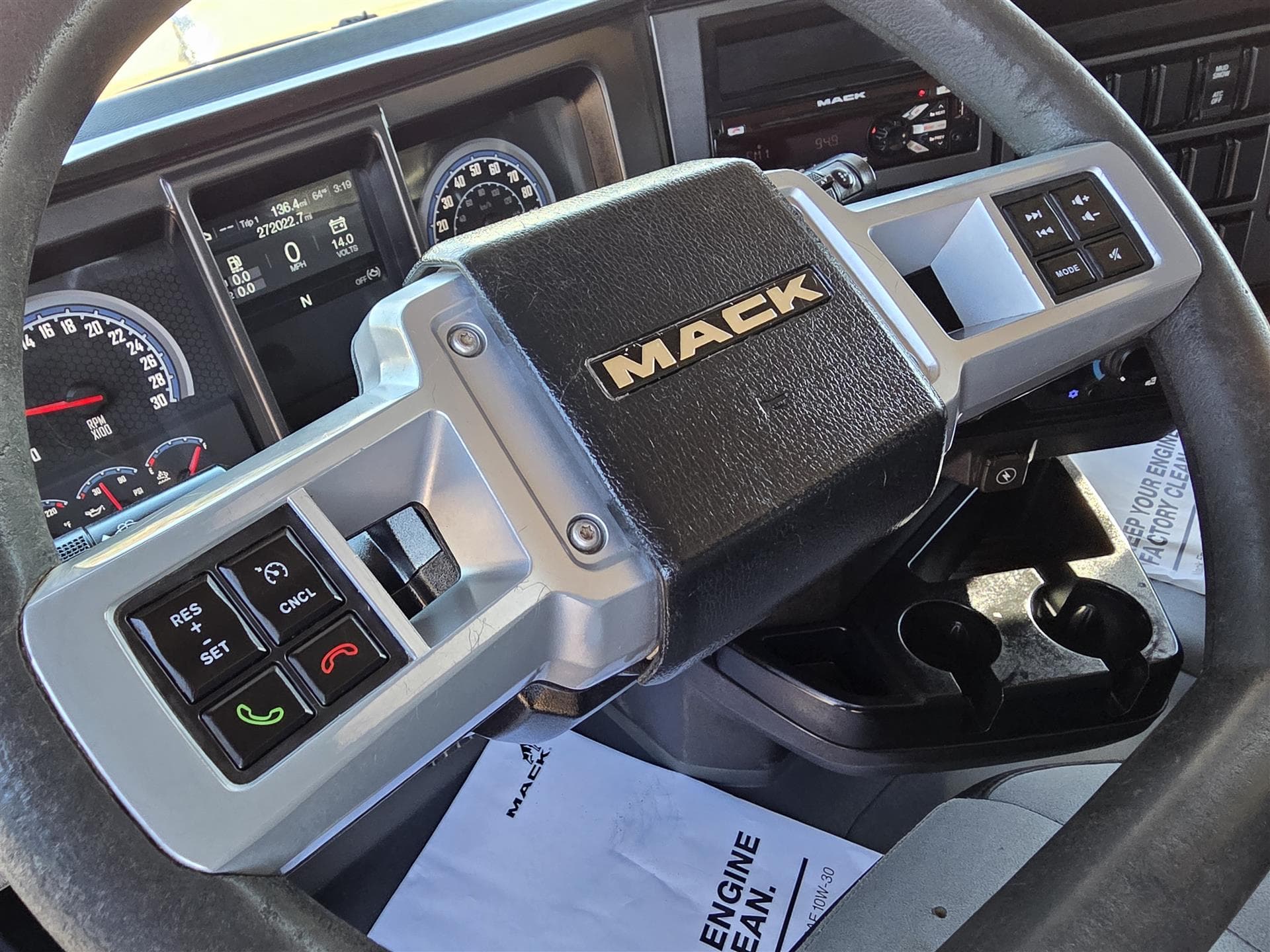 2019 Mack Granite — photo 16