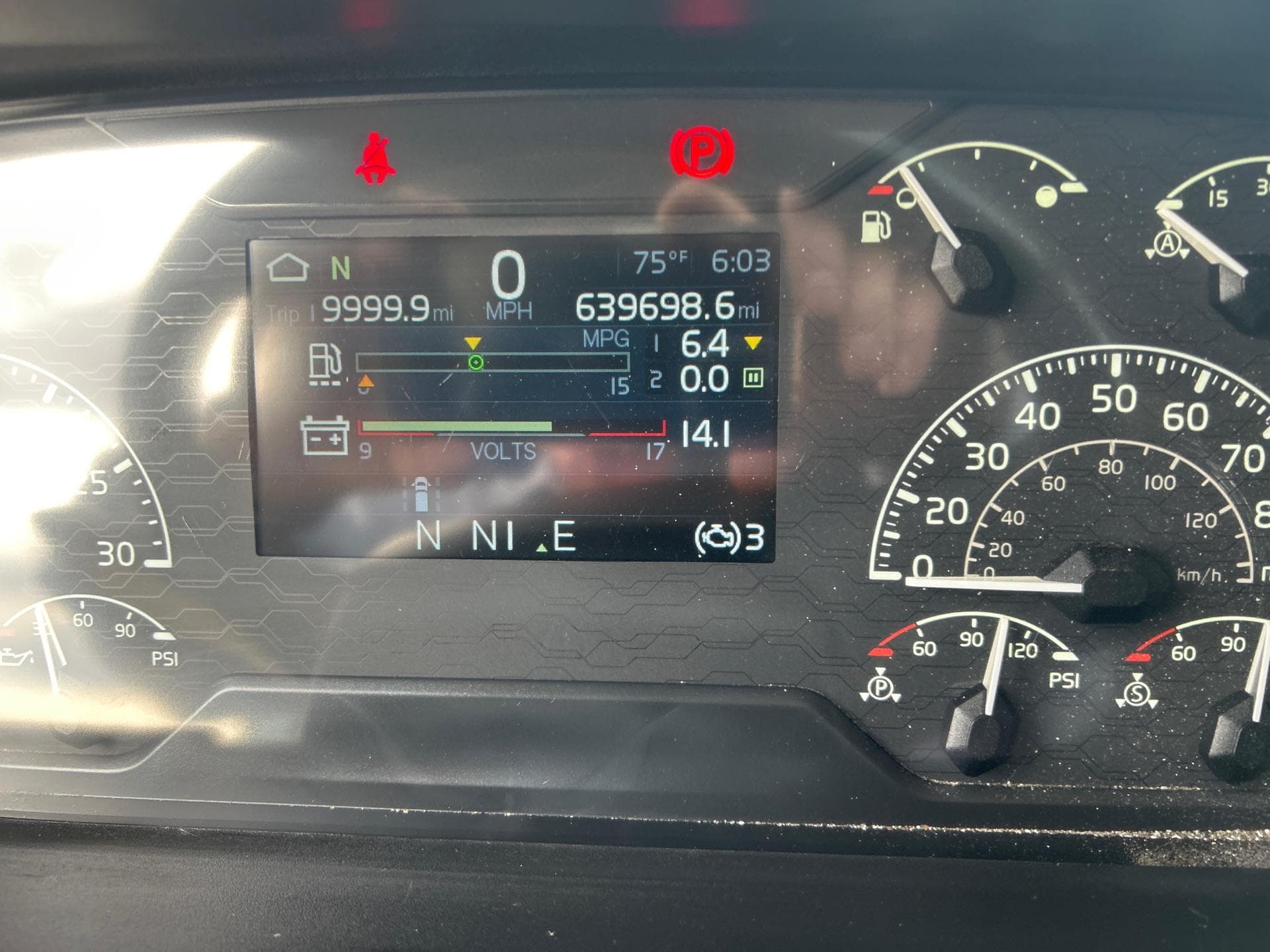 2019 Volvo VNL 860 — photo 14