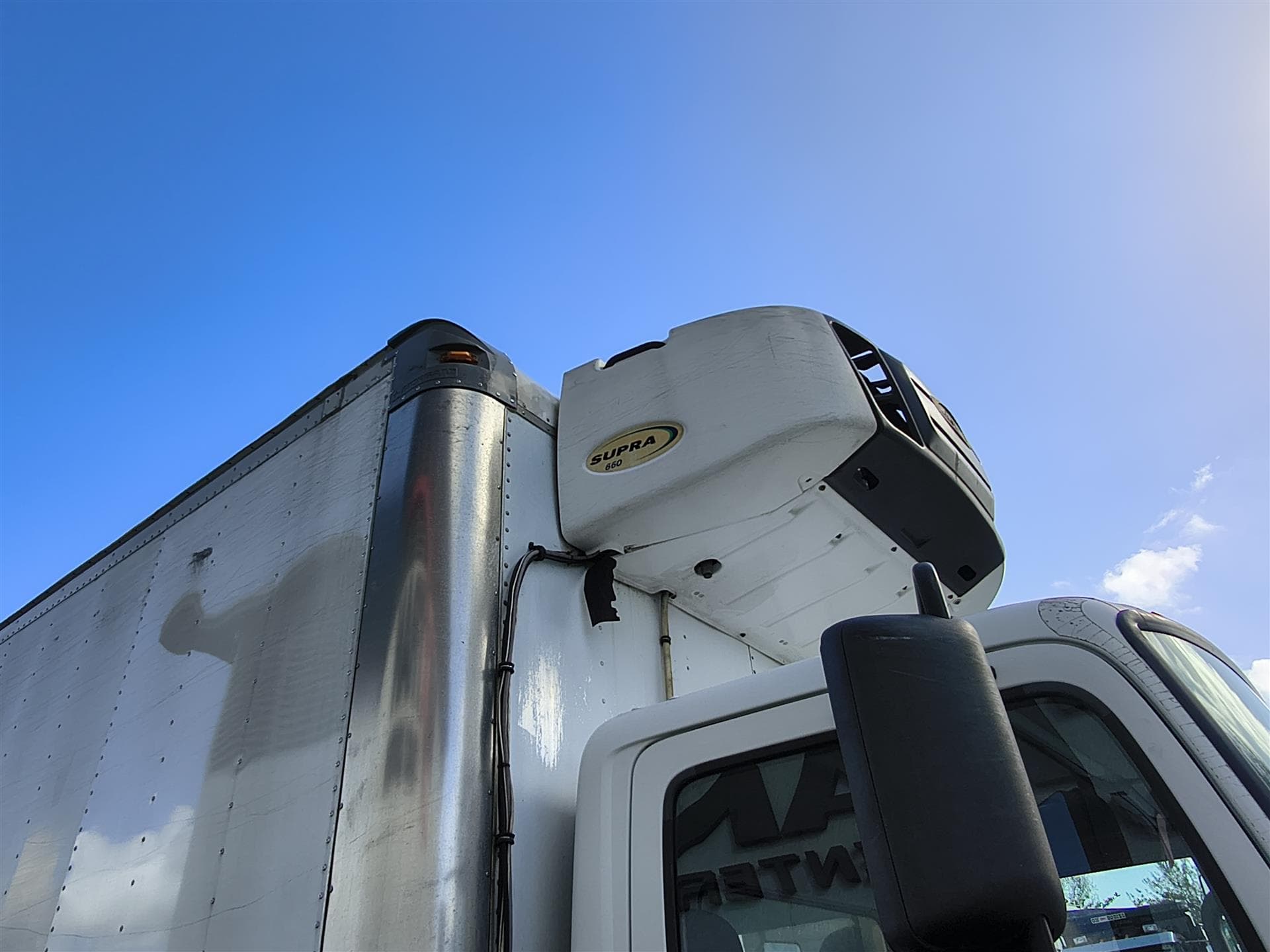 2019 Hino 268 — photo 10