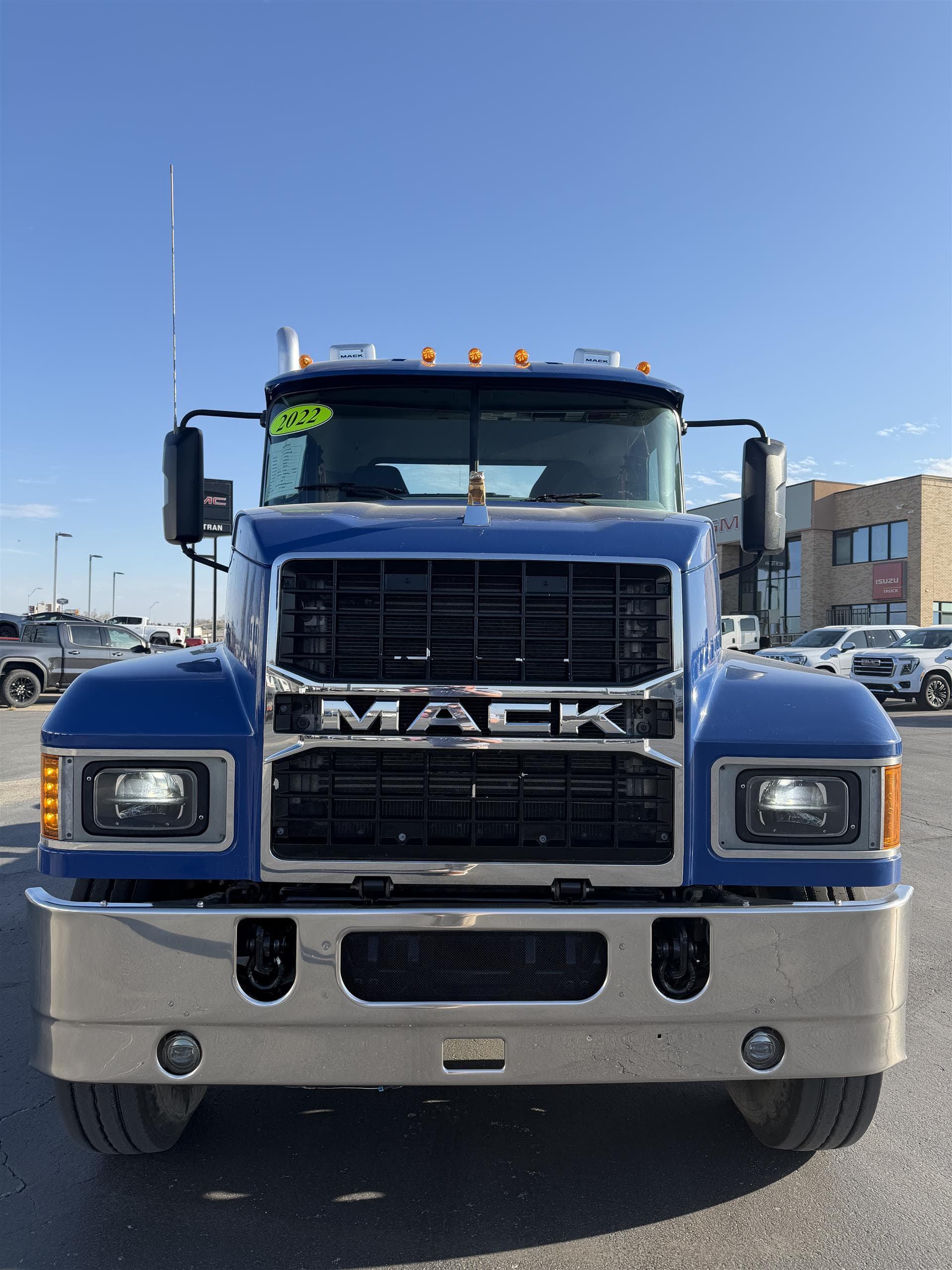 2022 Mack Pinnacle — photo 3