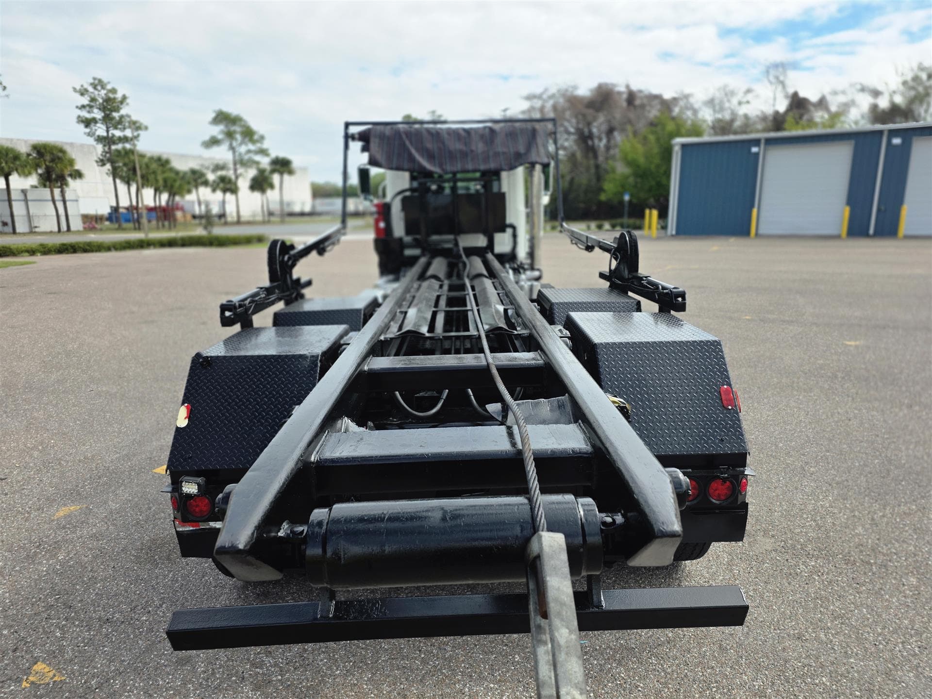 2022 Mack Granite — photo 6