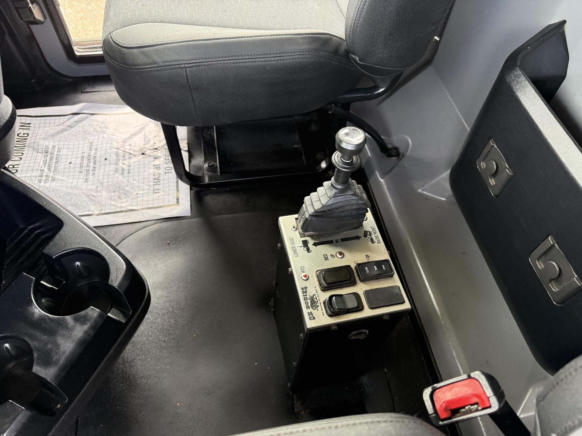 2019 Mack Granite — photo 11