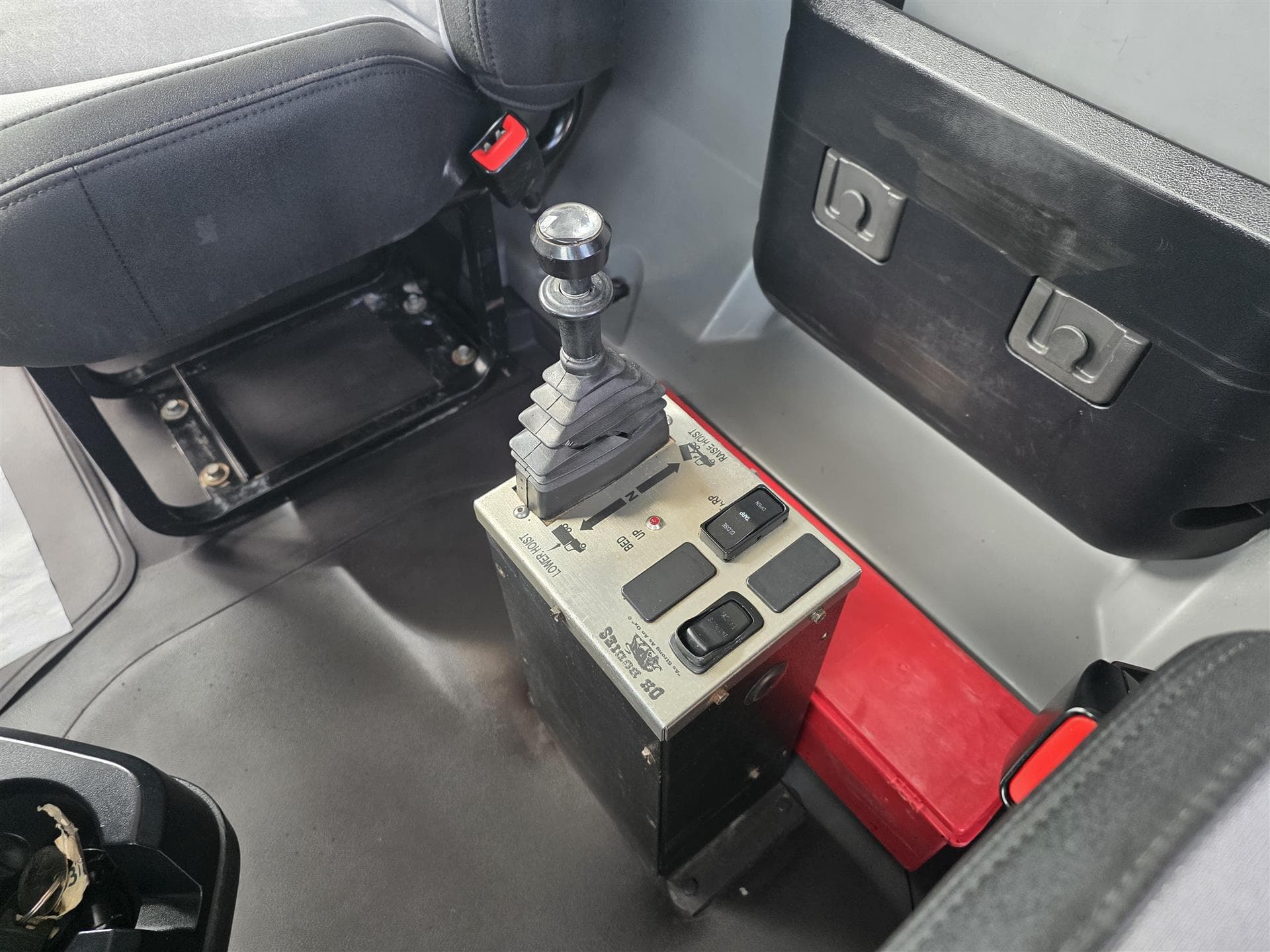 2020 Mack Granite — photo 16