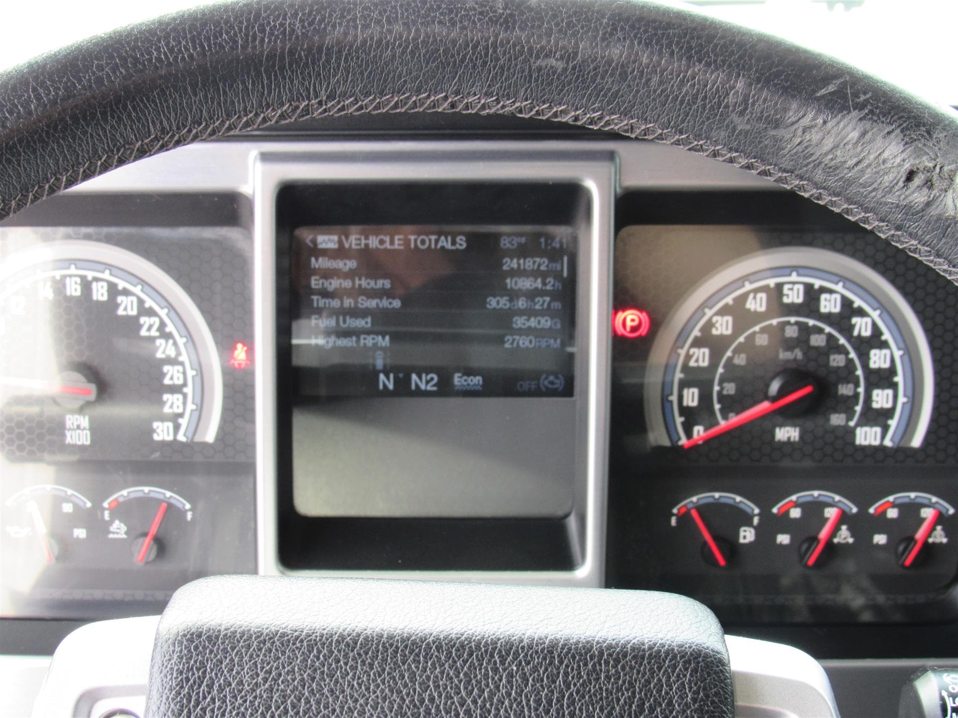 2024 Mack Anthem — photo 17