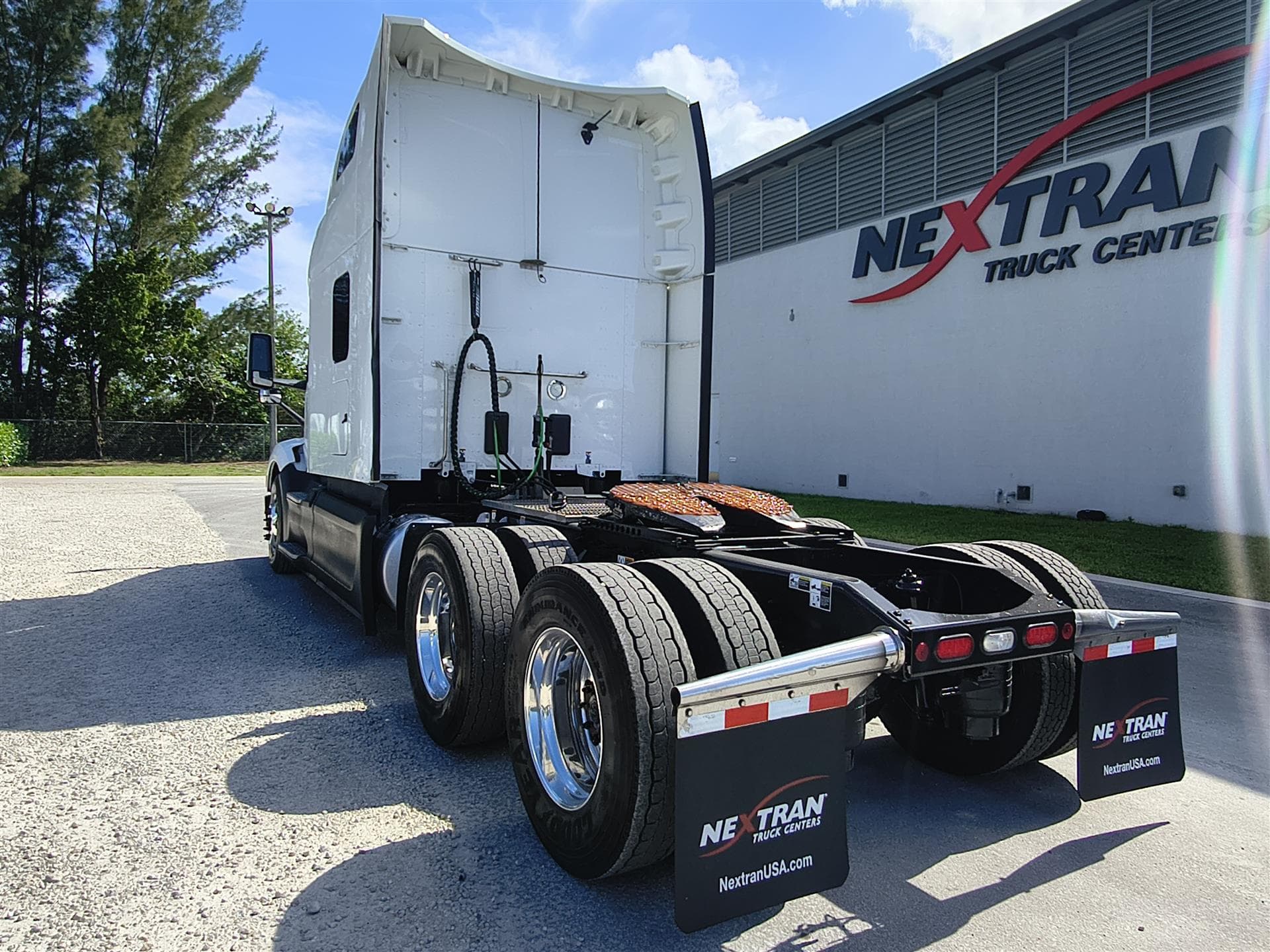 2023 Peterbilt 579 — photo 6