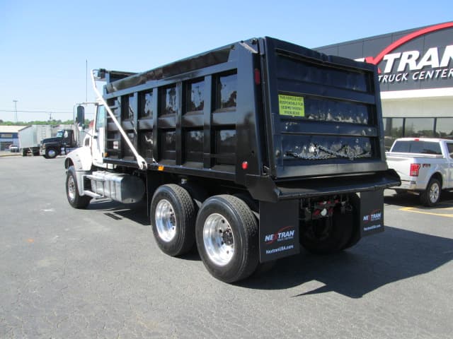 2020 Mack Granite — photo 6