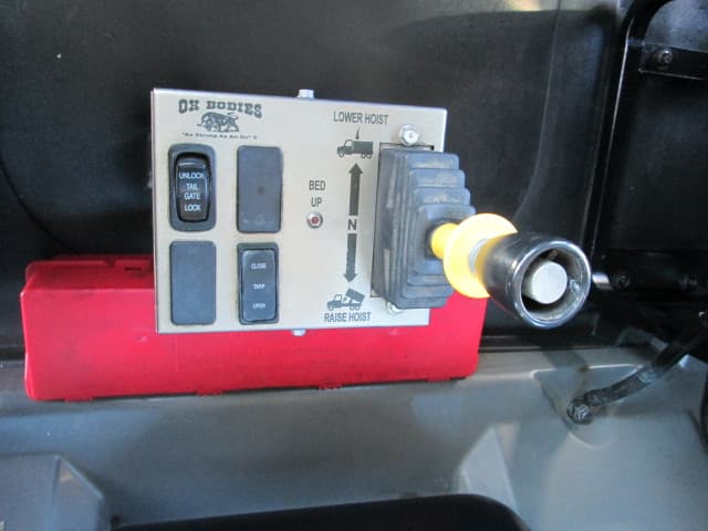 2020 Mack Granite — photo 20