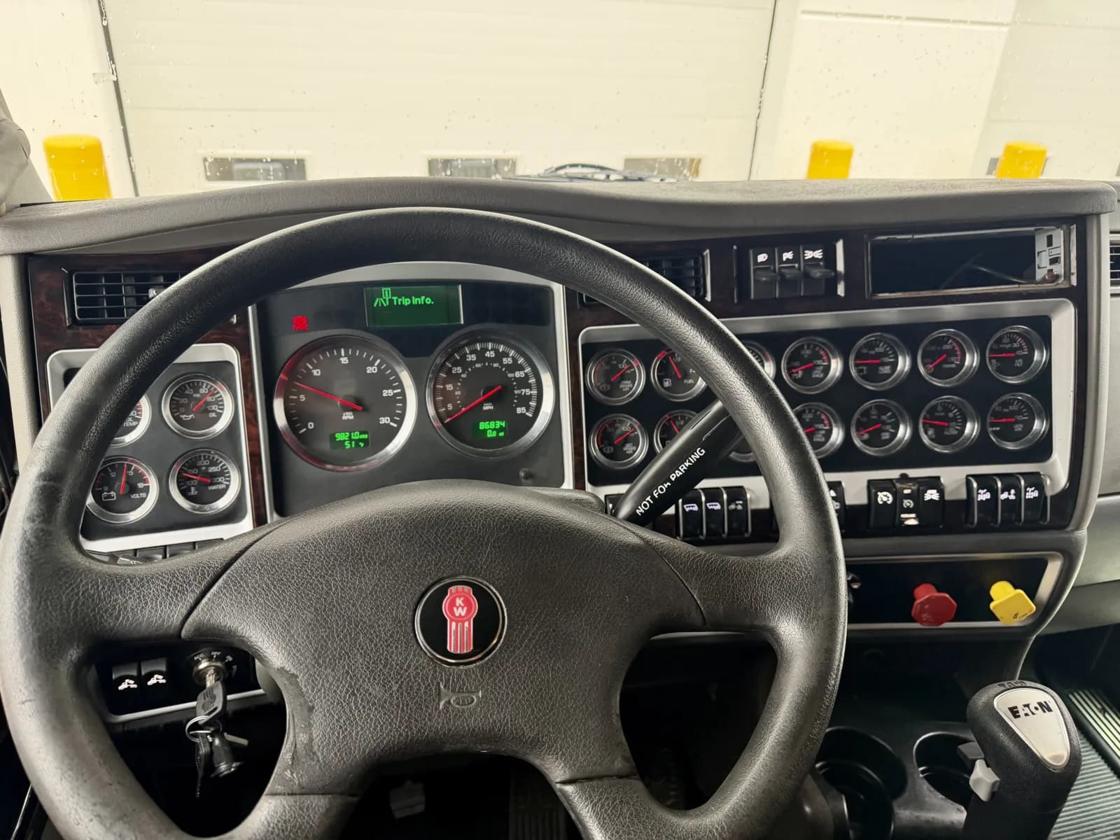 2017 Kenworth T800 — photo 16