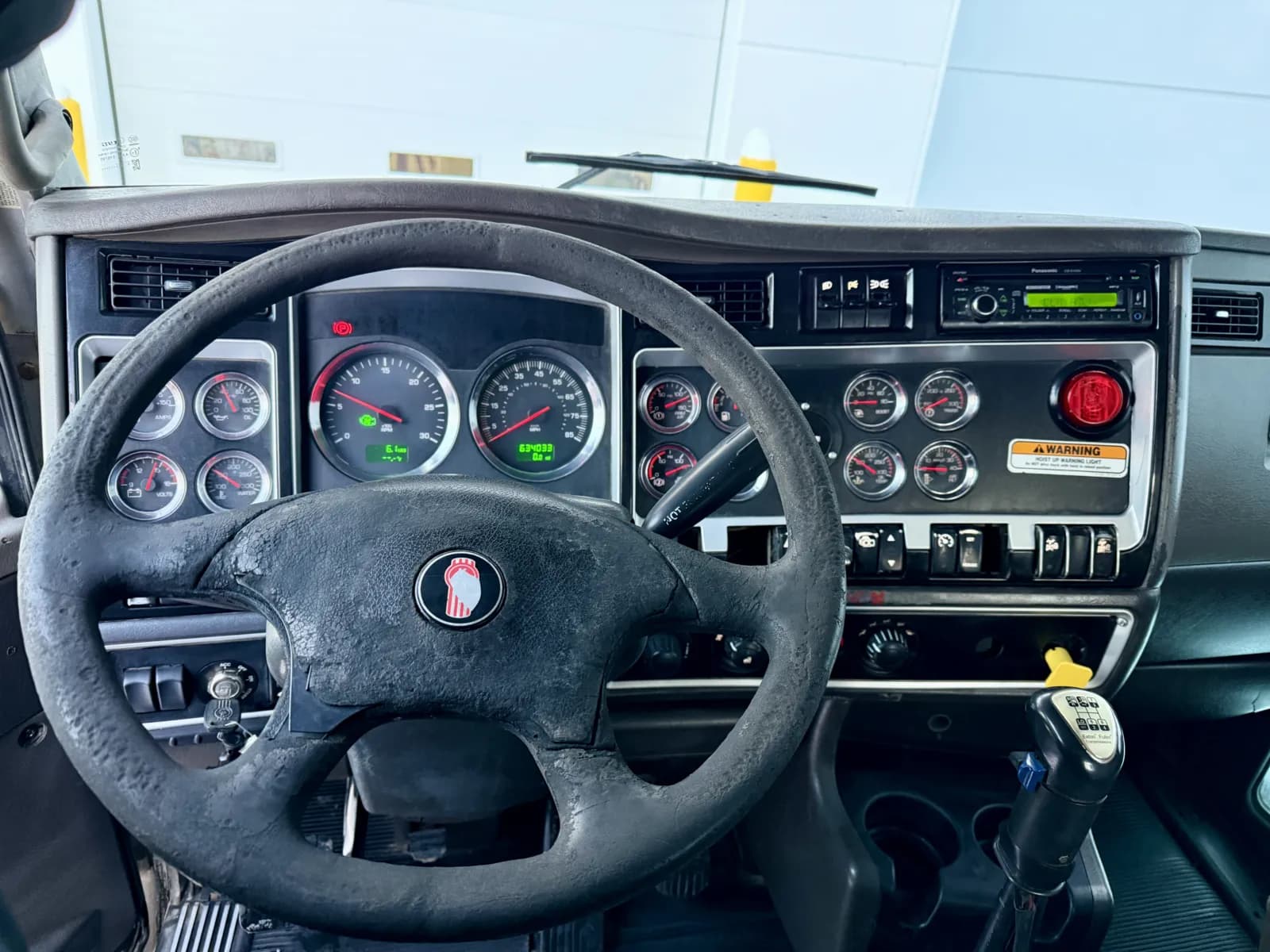 2008 Kenworth T800 — photo 16