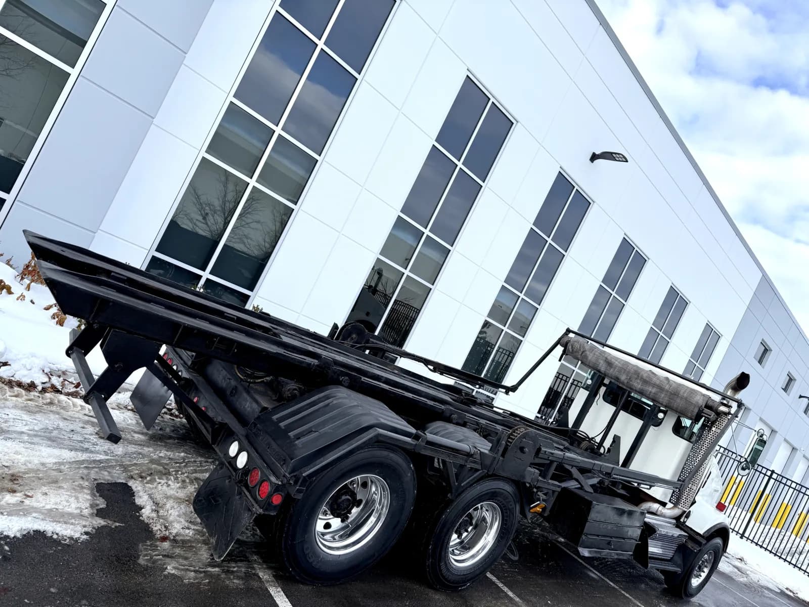 2009 Kenworth T800 — photo 11