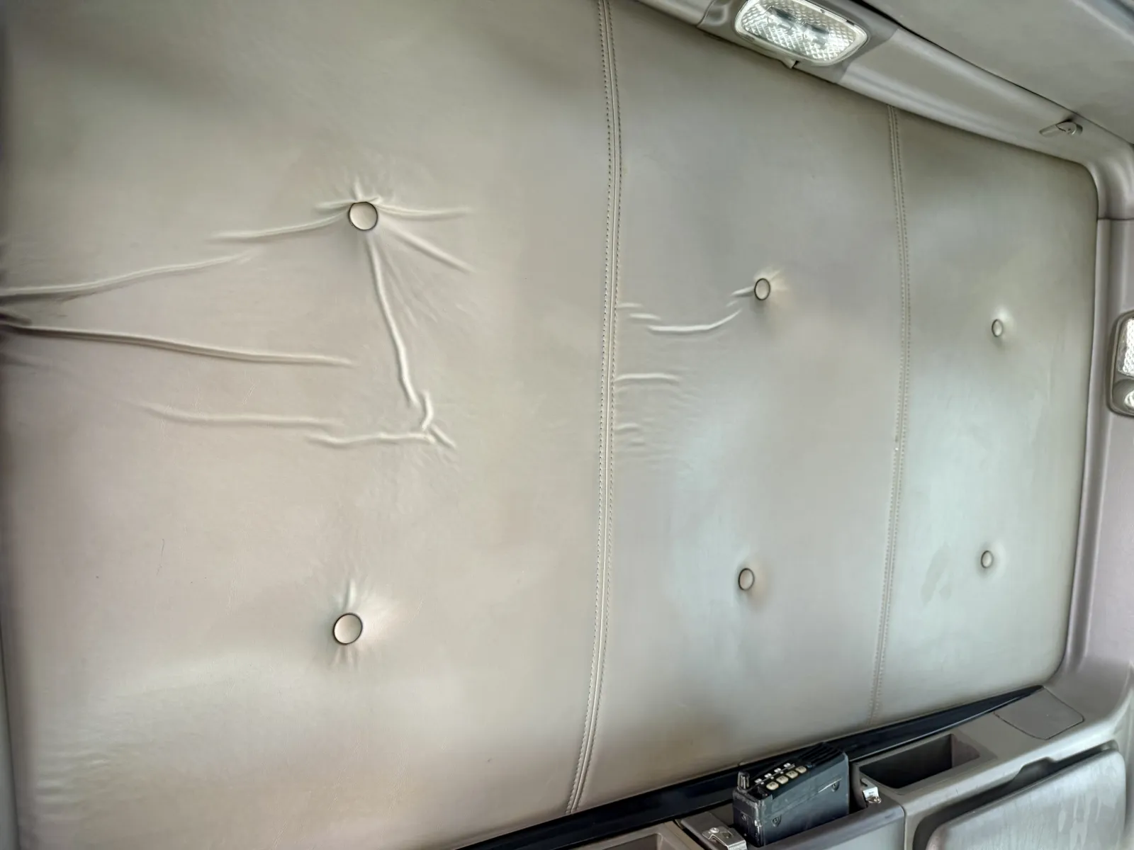 2009 Kenworth T800 — photo 21