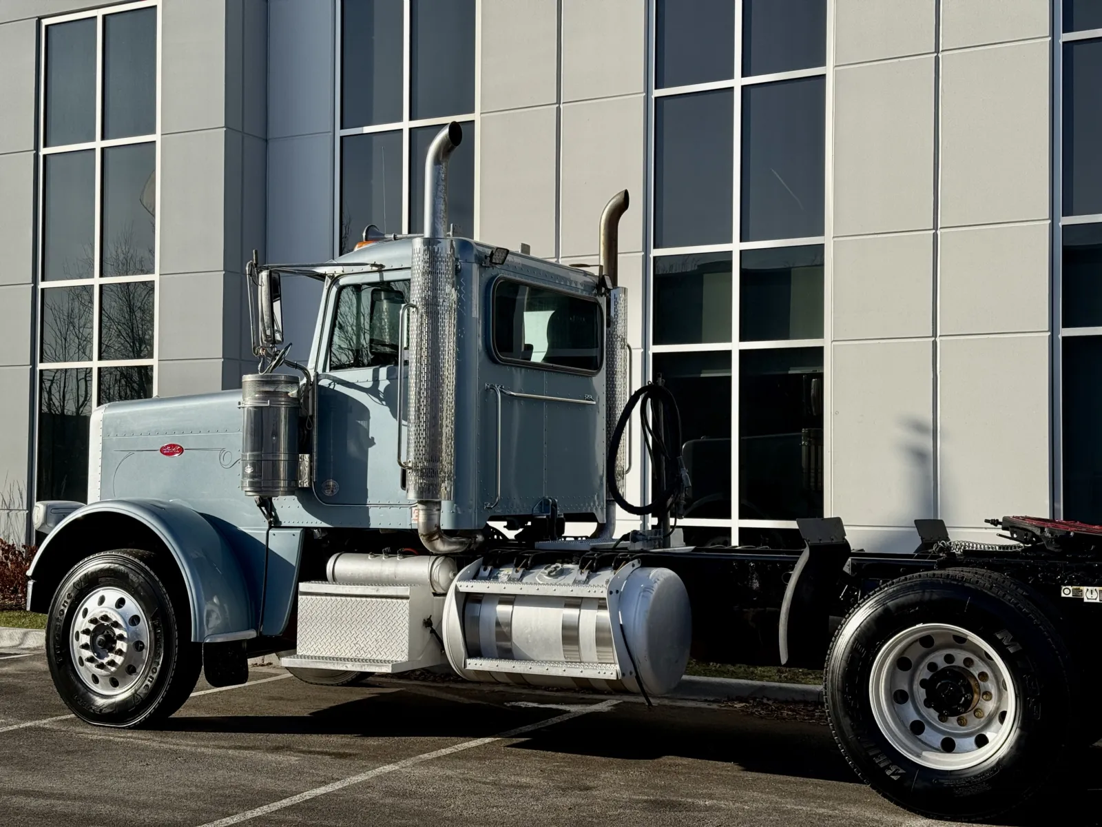 2018 Peterbilt 389 — photo 8