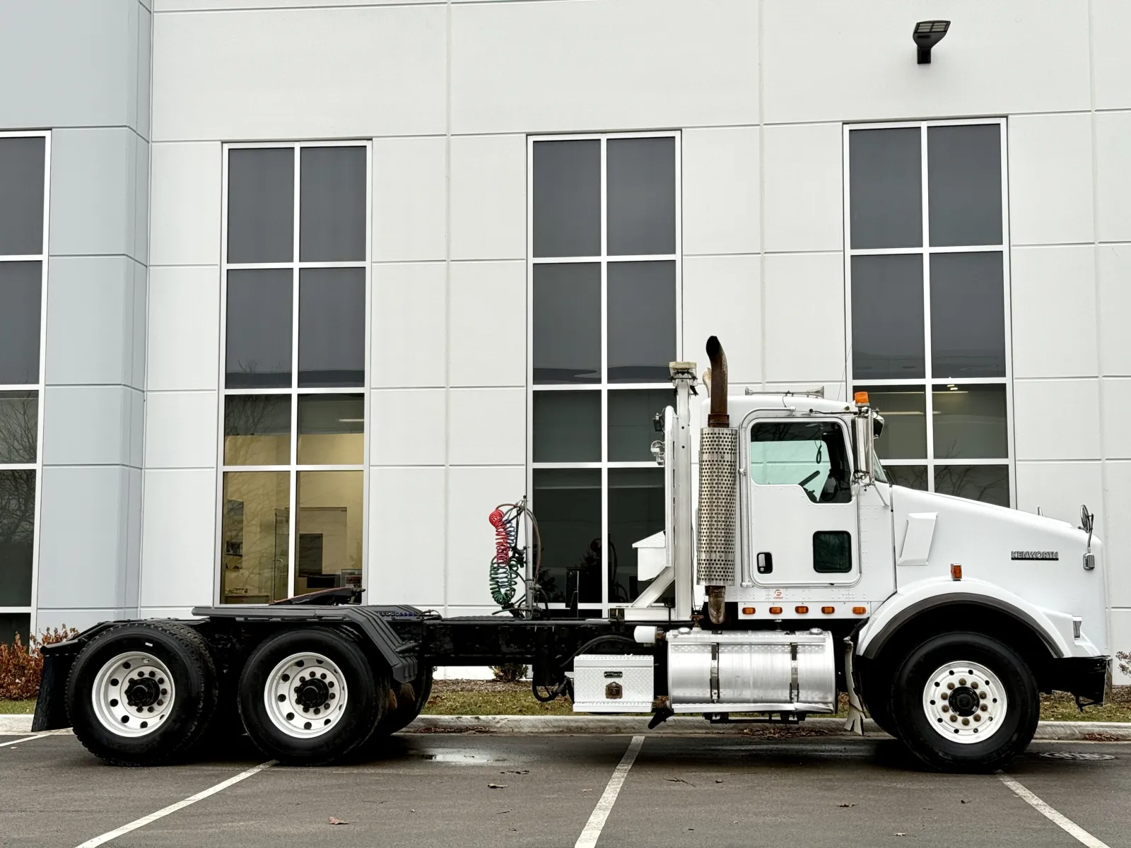 2003 Kenworth T800 — photo 3