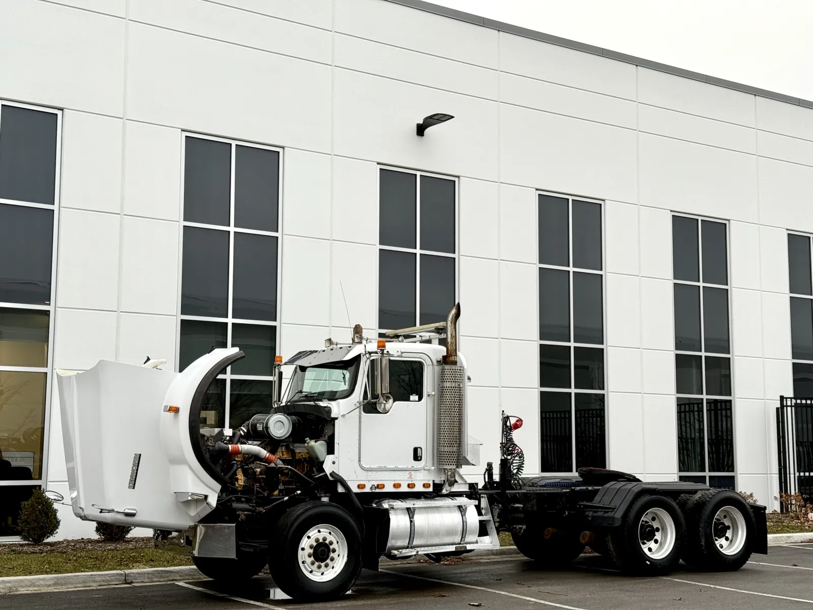 2003 Kenworth T800 — photo 10