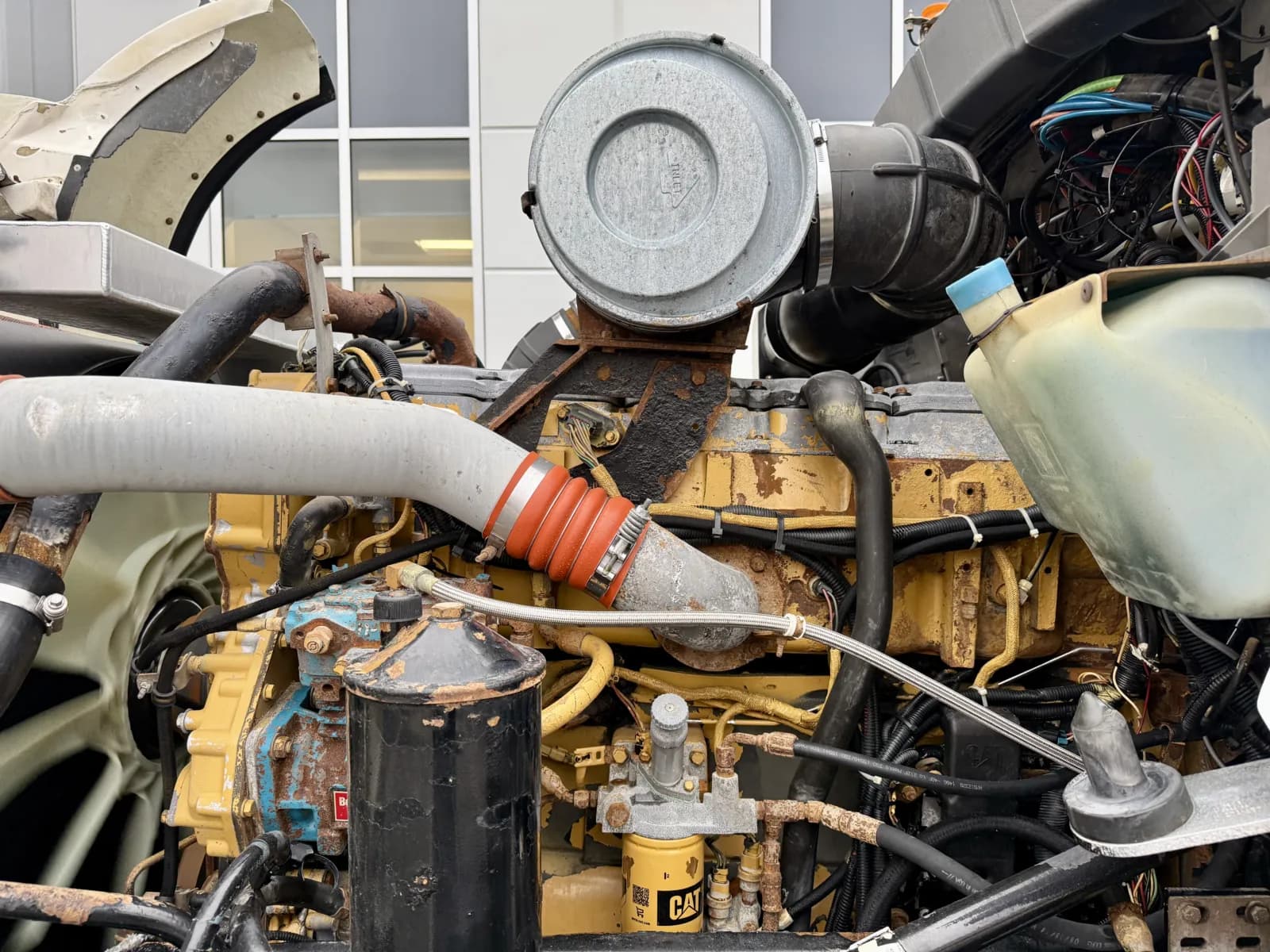 2003 Kenworth T800 — photo 12