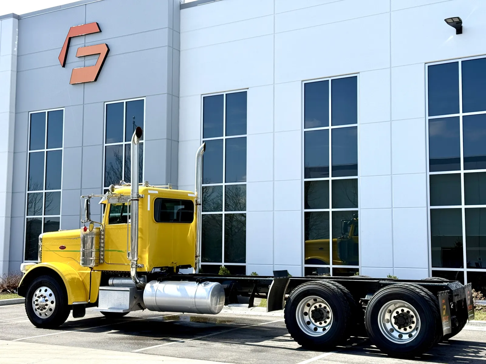 2016 Peterbilt 389 — photo 6