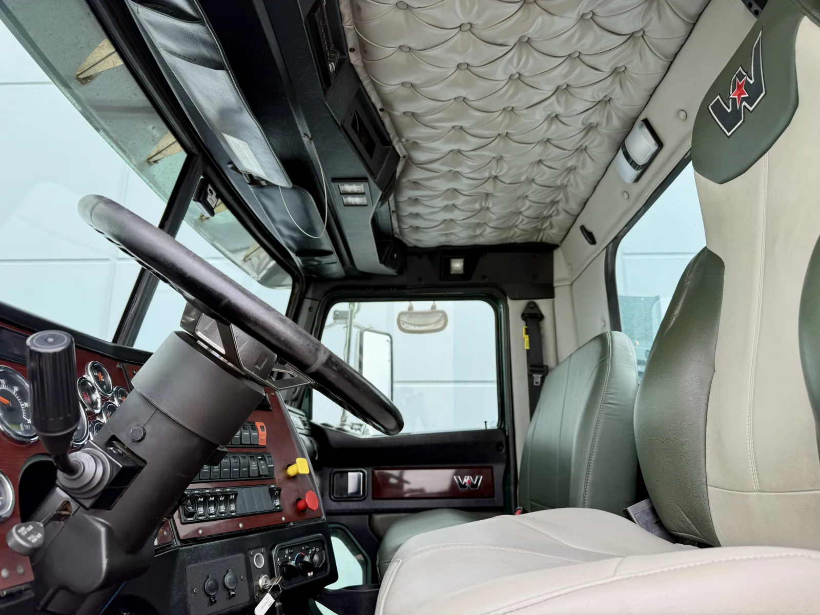 2021 Western Star 4900 — photo 14